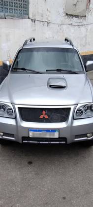 MITSUBISHI PAJERO 2.5 HD 4X4 8V TURBO INTERCOOLER DIESEL 4P MANUAL MITSUBISHI PAJERO 2.5 HD 4X4 8V TURBO INTERCOOLER DIESEL 4P MANUAL